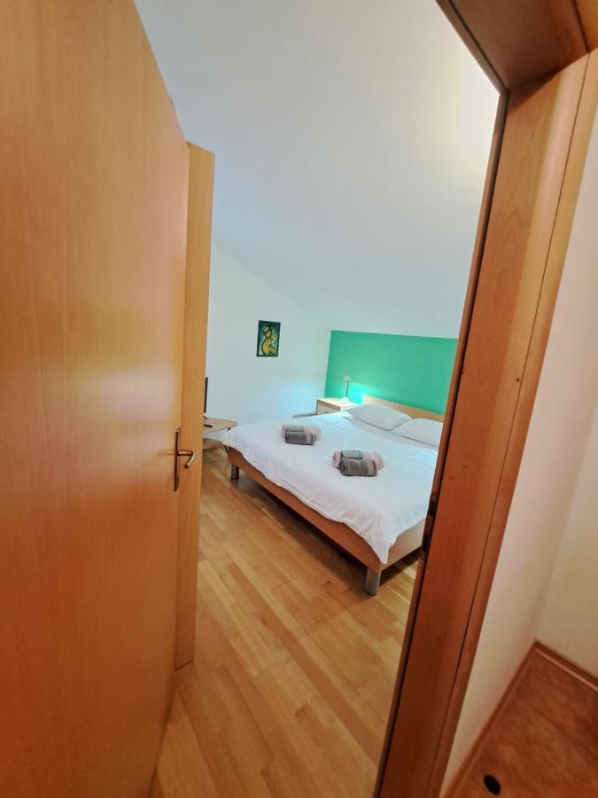 Appartement Casa Antonio With Swimming Pool à Novigrad Istria Extérieur photo
