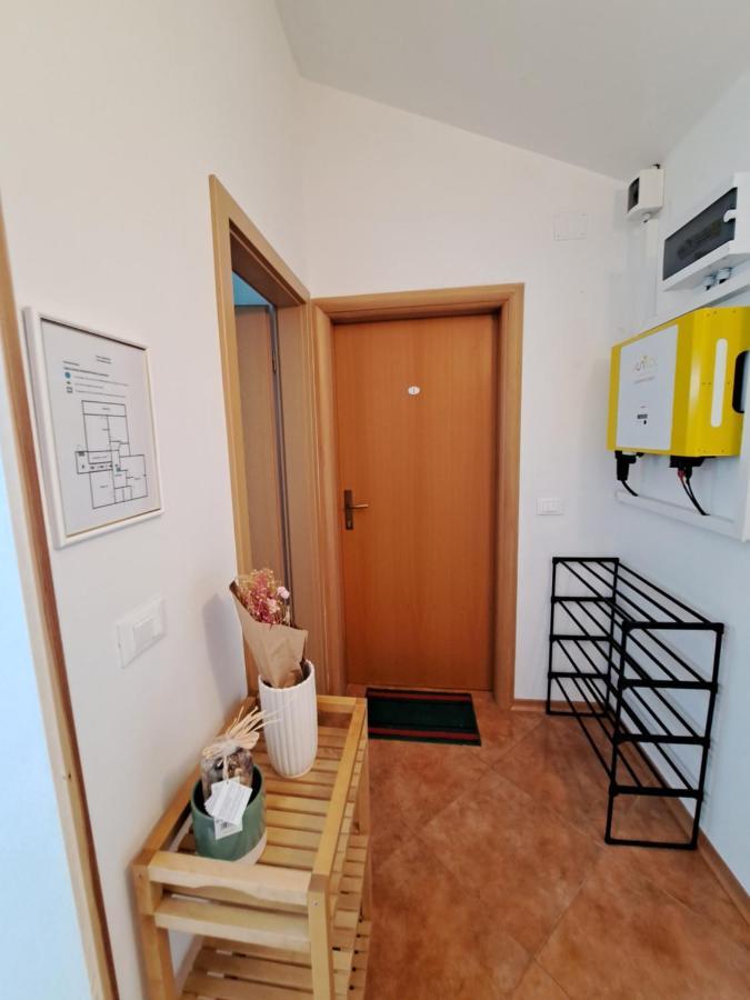 Appartement Casa Antonio With Swimming Pool à Novigrad Istria Extérieur photo